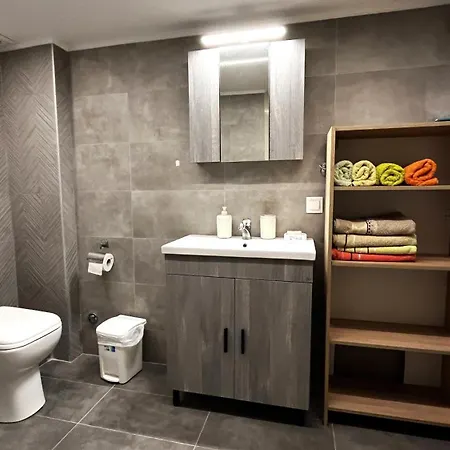 Billy's House ネア・ムダニア