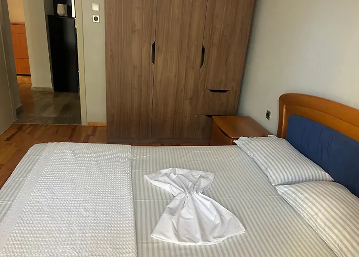 Billy's House Apartamento Nea Moudania