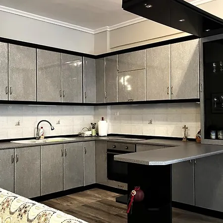 Billy's House * 尼亚·蒙达尼亚