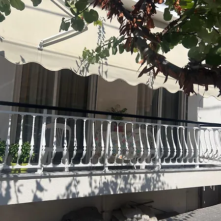 Billy's House 公寓 *